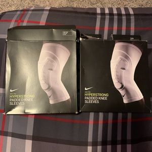 Nike Pro Combat Hyperstrong Padded Knee Sleeves